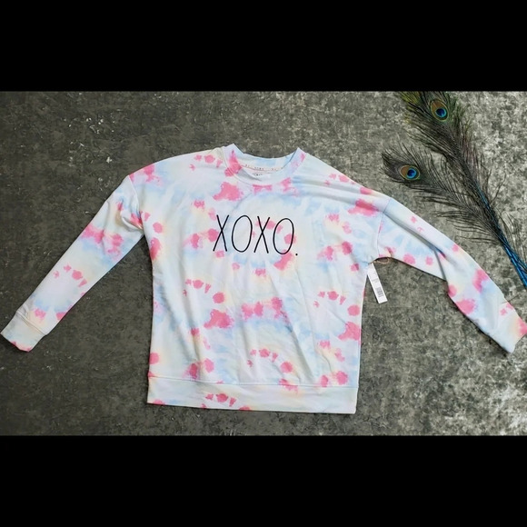 Rae Dunn XOXO Sweatshirt - Picture 1 of 6